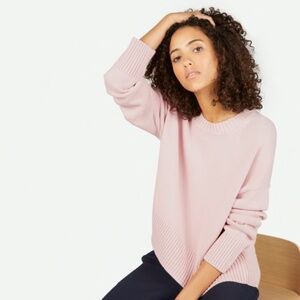 Like New. Everlane Soft Cotton Square Crew in Pale Pink | Medium